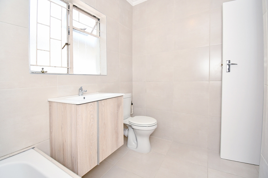 4 Bedroom Property for Sale in Olivedale Gauteng