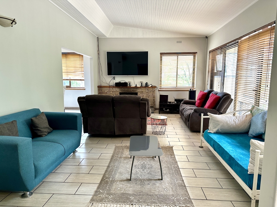 4 Bedroom Property for Sale in Rembrandt Park Gauteng