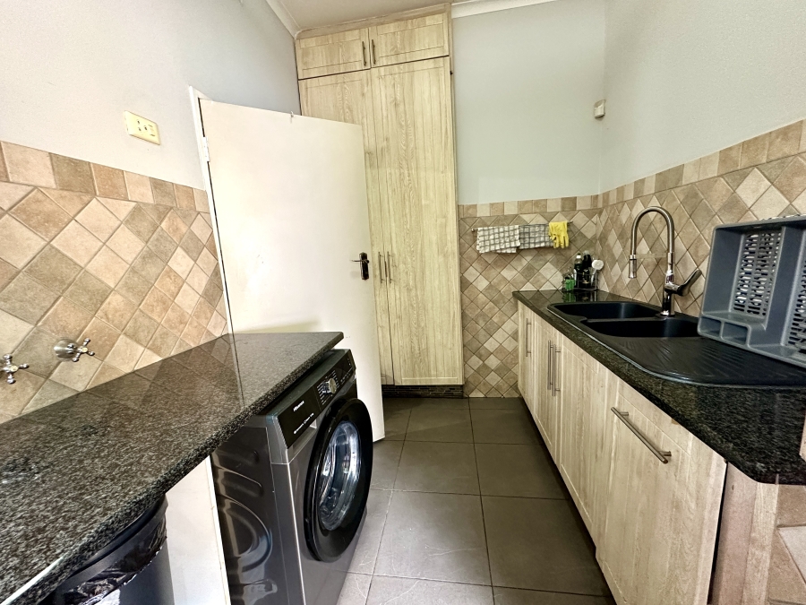 4 Bedroom Property for Sale in Rembrandt Park Gauteng