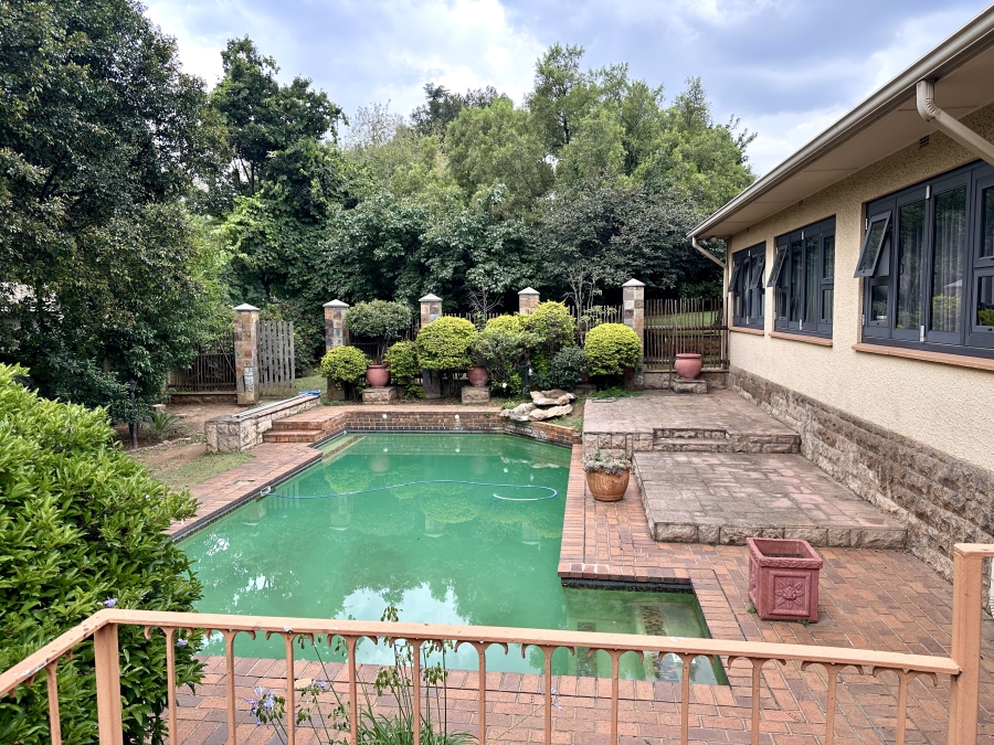 4 Bedroom Property for Sale in Rembrandt Park Gauteng