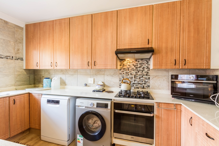 3 Bedroom Property for Sale in Equestria Gauteng