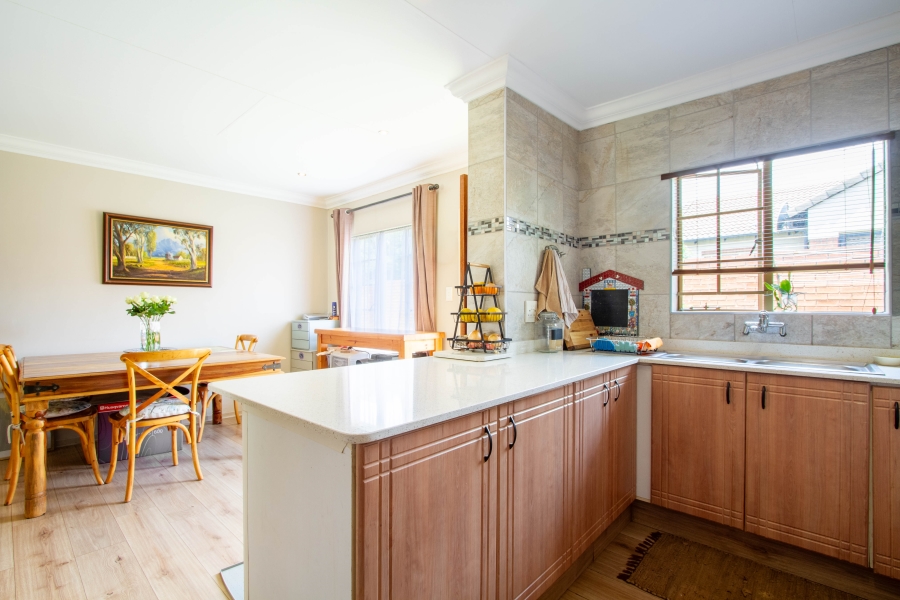 3 Bedroom Property for Sale in Equestria Gauteng