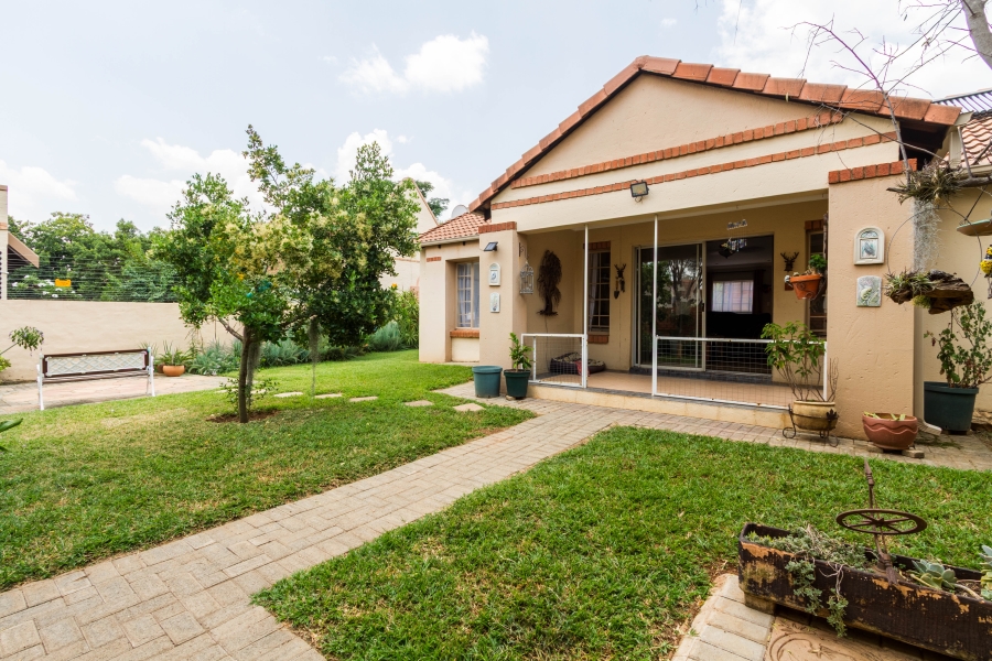 3 Bedroom Property for Sale in Equestria Gauteng