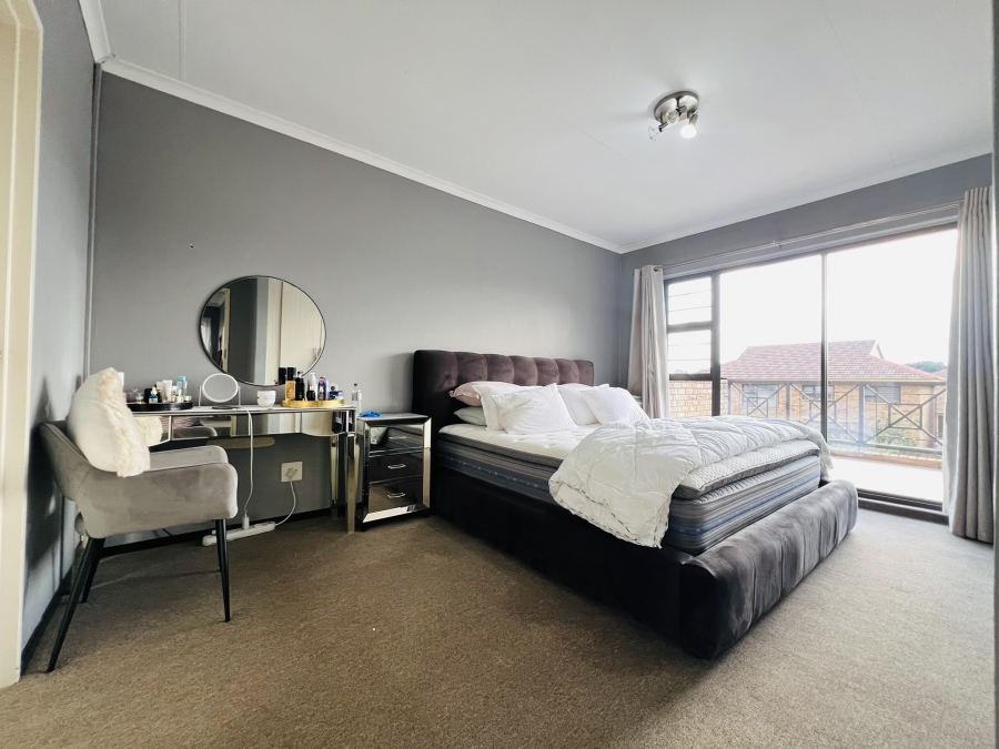 To Let 3 Bedroom Property for Rent in North Riding Gauteng