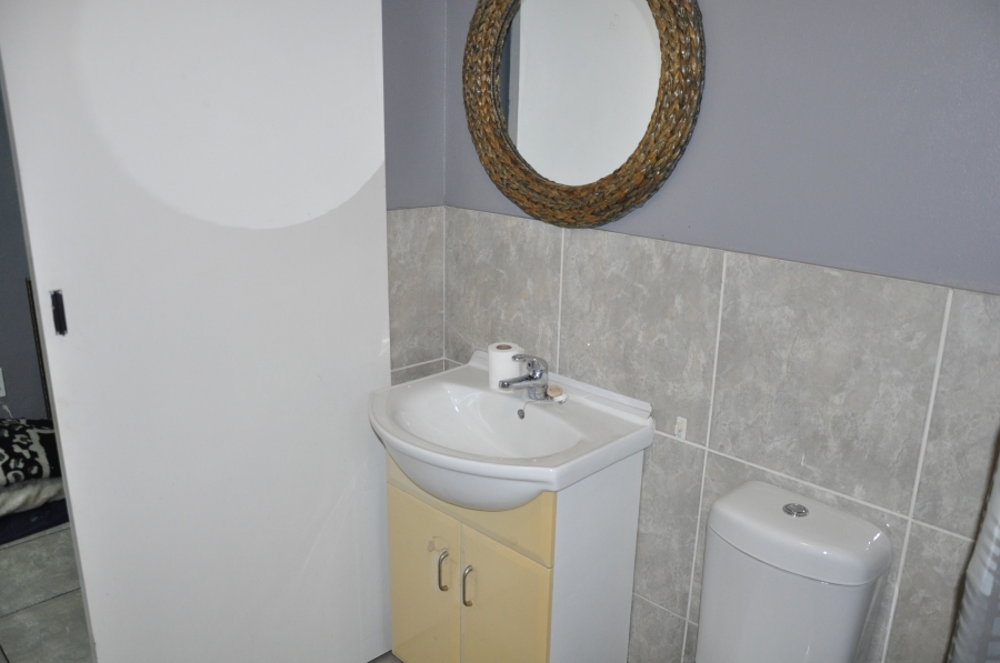 2 Bedroom Property for Sale in Halfway Gardens Gauteng