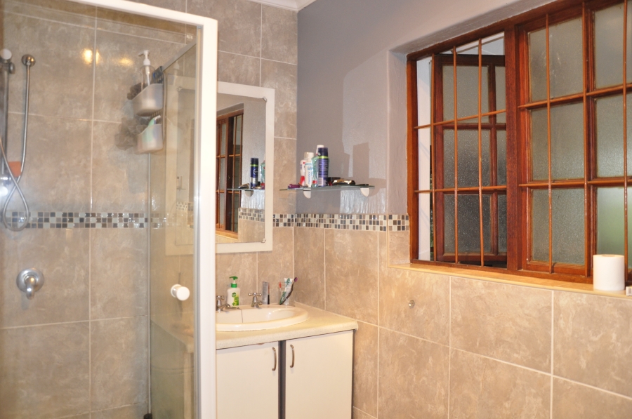 2 Bedroom Property for Sale in Halfway Gardens Gauteng