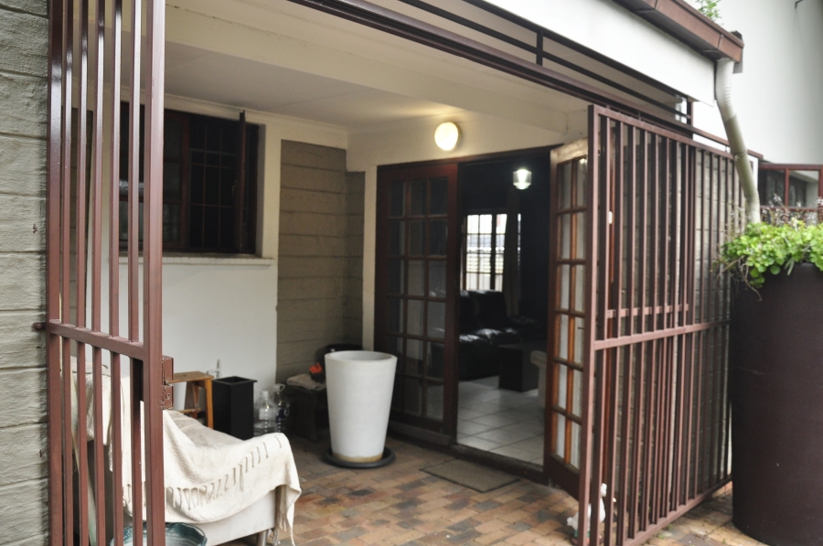 2 Bedroom Property for Sale in Halfway Gardens Gauteng