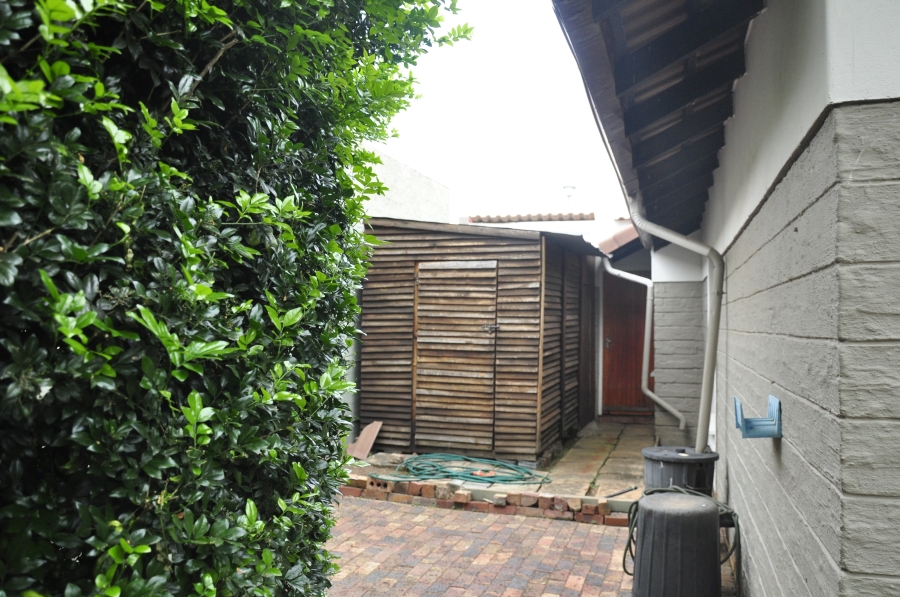 2 Bedroom Property for Sale in Halfway Gardens Gauteng