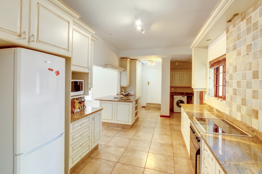 4 Bedroom Property for Sale in Morningside Gauteng