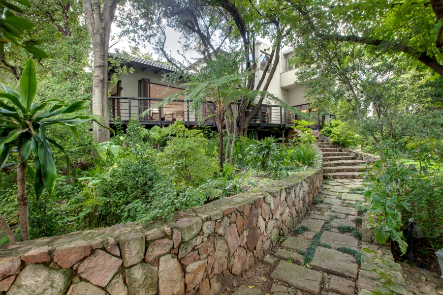 4 Bedroom Property for Sale in Morningside Gauteng