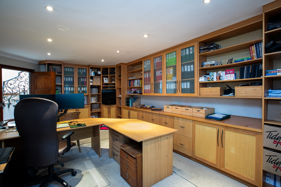 4 Bedroom Property for Sale in Morningside Gauteng