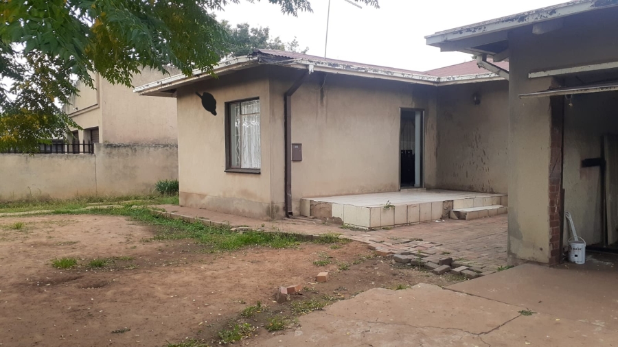 3 Bedroom Property for Sale in Vanderbijlpark CW 5 Gauteng