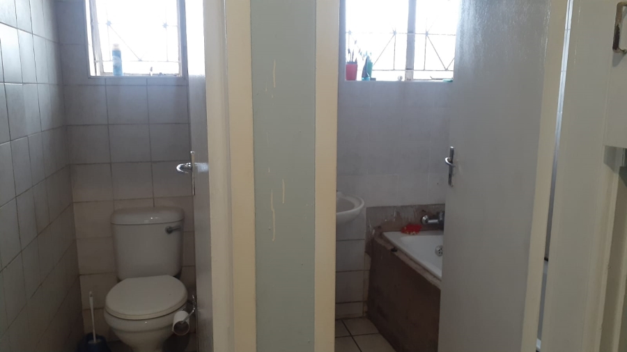 3 Bedroom Property for Sale in Vanderbijlpark CW 5 Gauteng
