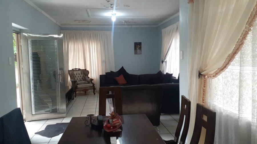 3 Bedroom Property for Sale in Vanderbijlpark CW 5 Gauteng