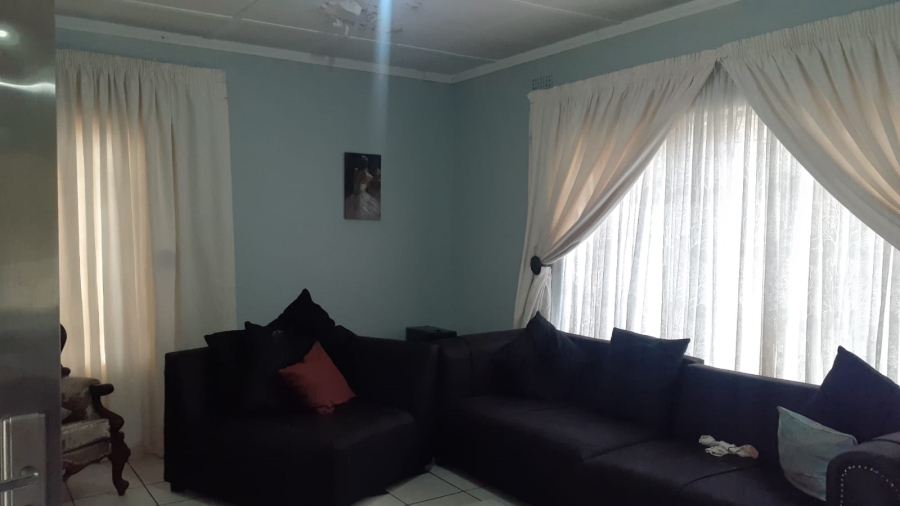 3 Bedroom Property for Sale in Vanderbijlpark CW 5 Gauteng