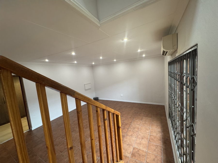 4 Bedroom Property for Sale in Randhart Gauteng