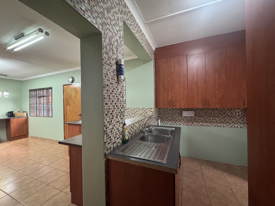 4 Bedroom Property for Sale in Randhart Gauteng