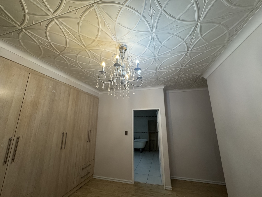 4 Bedroom Property for Sale in Randhart Gauteng