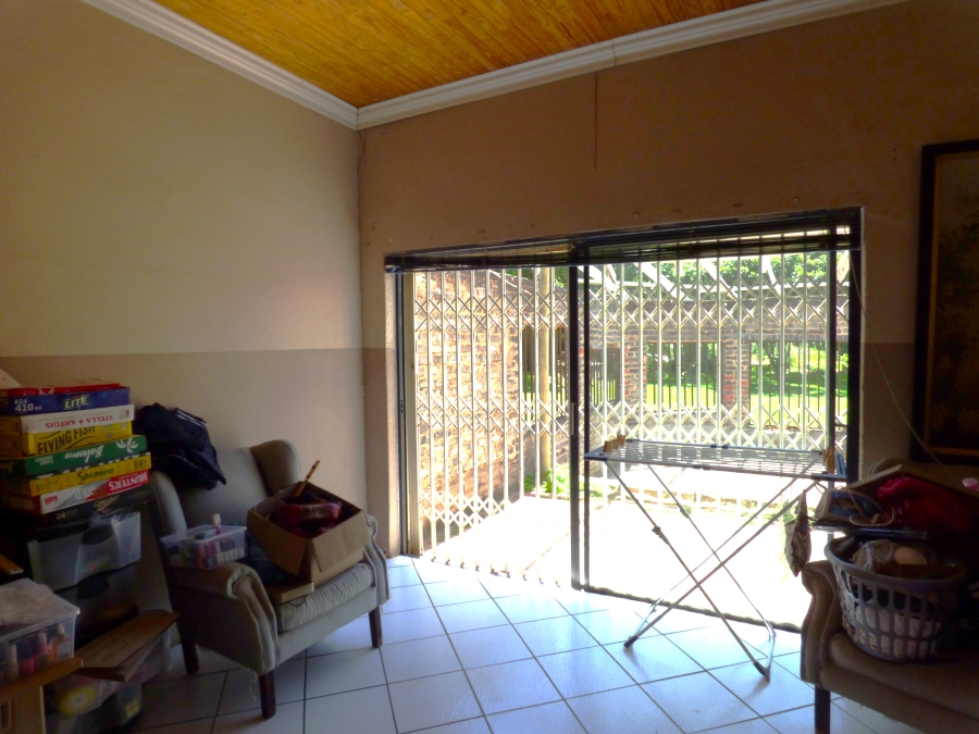 4 Bedroom Property for Sale in Lilyvale Gauteng