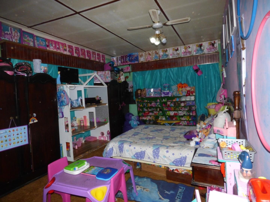 5 Bedroom Property for Sale in Rynfield A H Gauteng