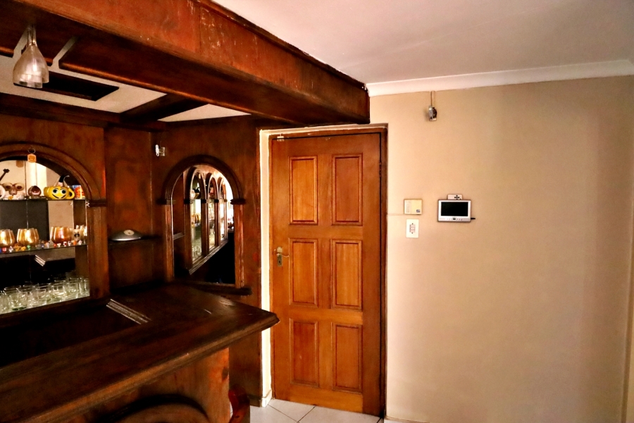 3 Bedroom Property for Sale in Edleen Gauteng