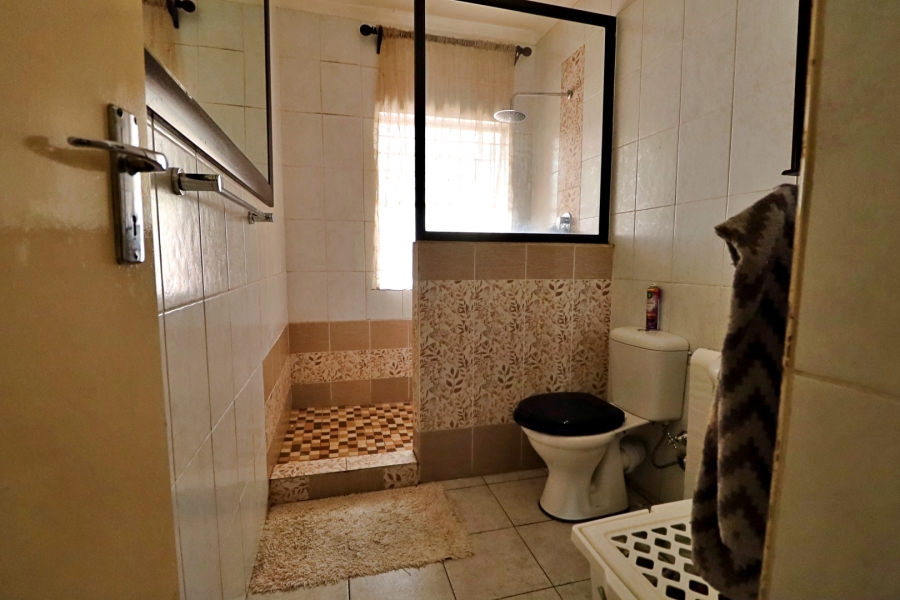 3 Bedroom Property for Sale in Edleen Gauteng