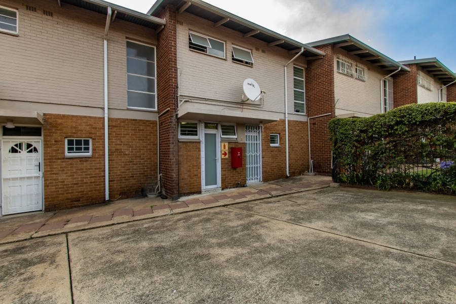 2 Bedroom Property for Sale in Creston Hill Gauteng