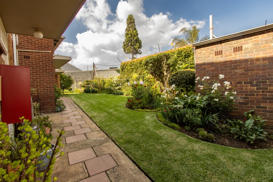 2 Bedroom Property for Sale in Creston Hill Gauteng