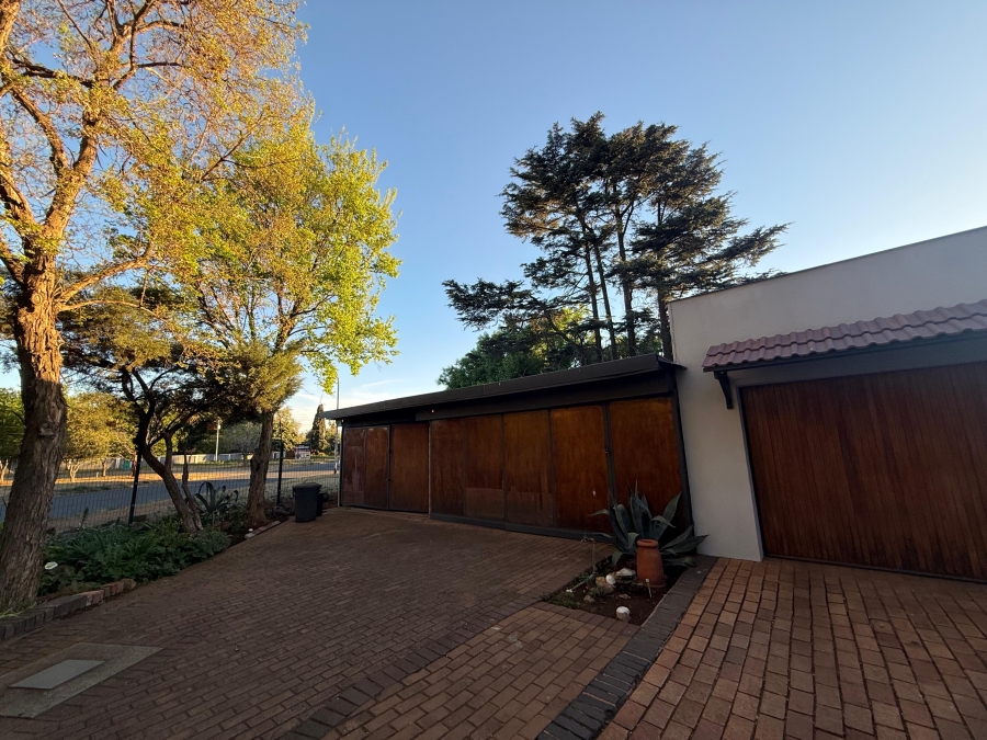 3 Bedroom Property for Sale in Three Rivers Gauteng