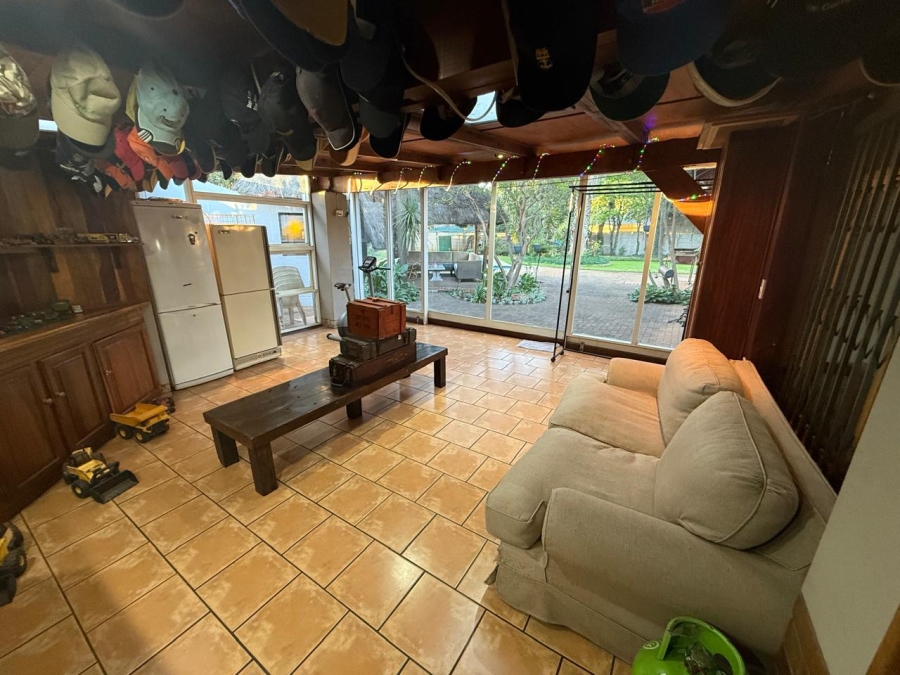 3 Bedroom Property for Sale in Three Rivers Gauteng