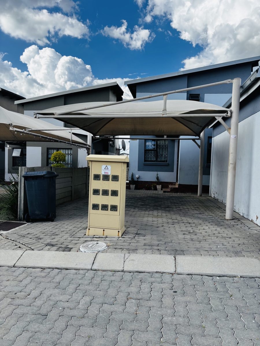 To Let 3 Bedroom Property for Rent in Summerset Gauteng