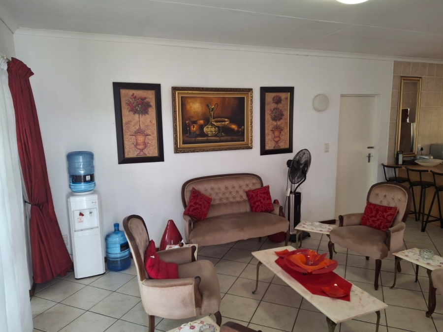 2 Bedroom Property for Sale in Willow Park Manor Gauteng