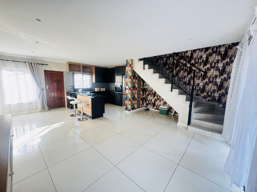 2 Bedroom Property for Sale in Country View Estate Gauteng