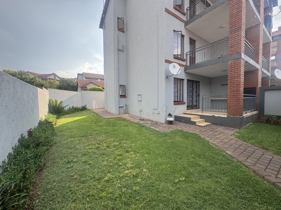 2 Bedroom Property for Sale in Country View Estate Gauteng