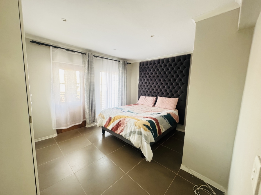 2 Bedroom Property for Sale in Country View Estate Gauteng
