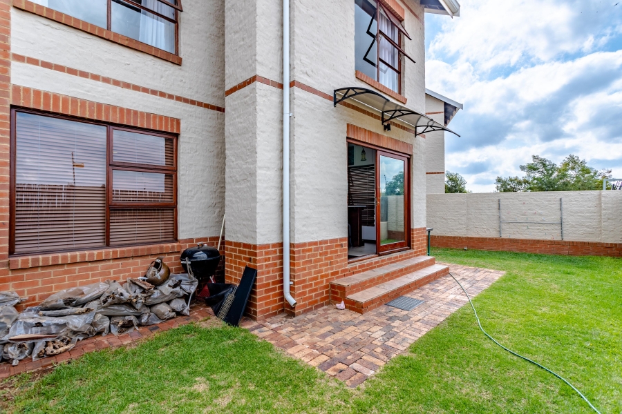 3 Bedroom Property for Sale in Country View Estate Gauteng