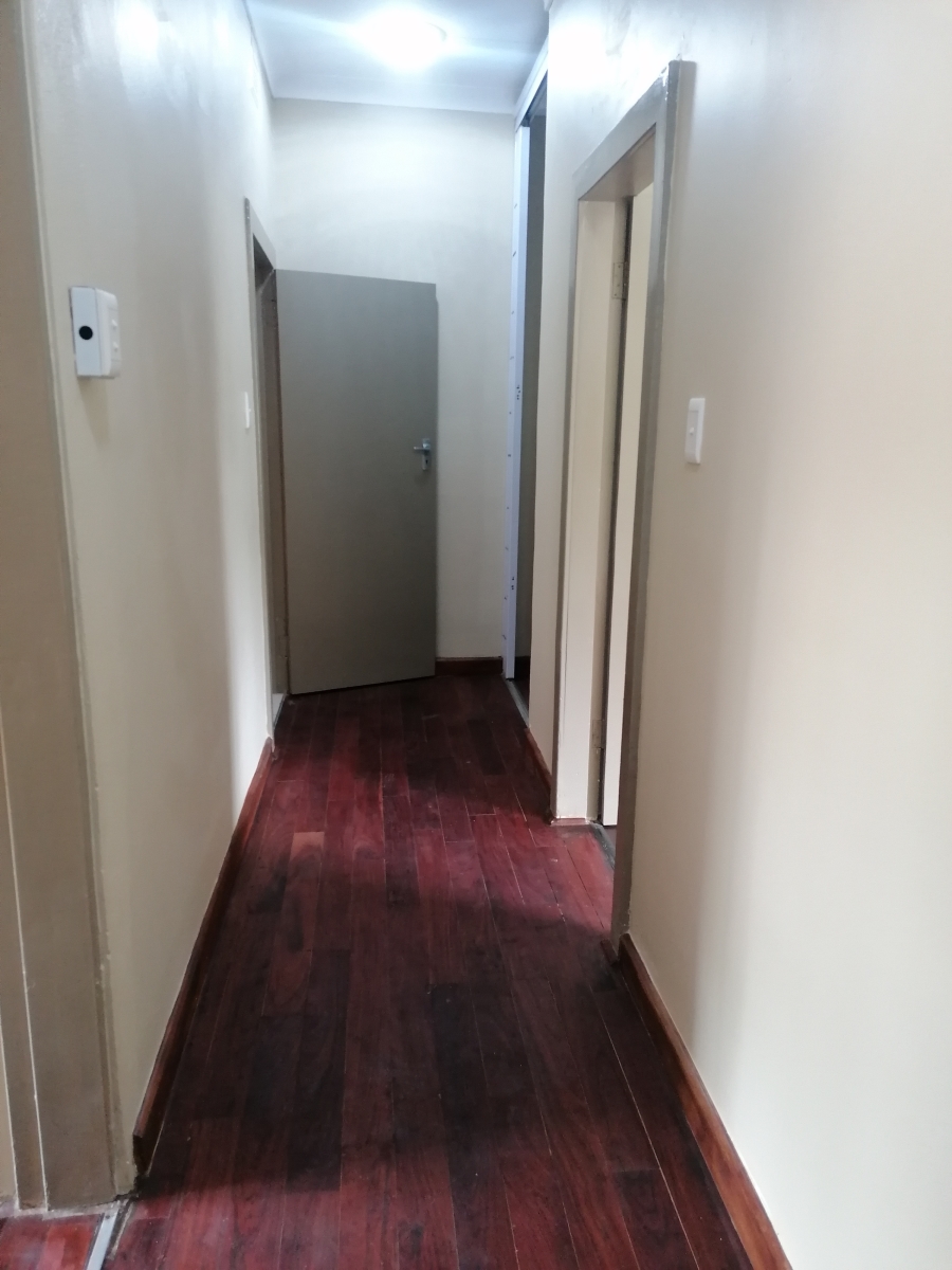 To Let 1 Bedroom Property for Rent in Menlo Park Gauteng