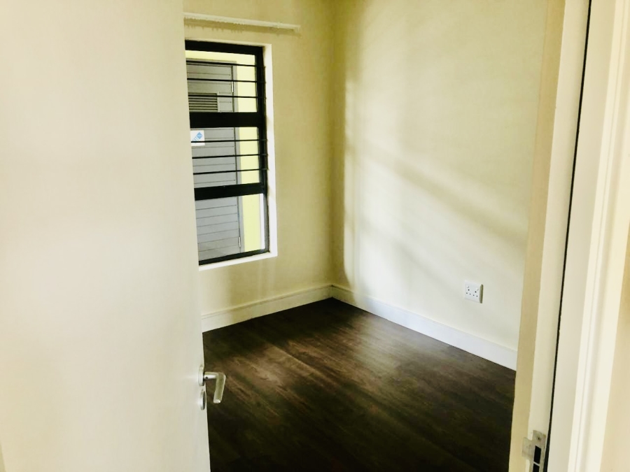 1 Bedroom Property for Sale in Rivonia Gauteng