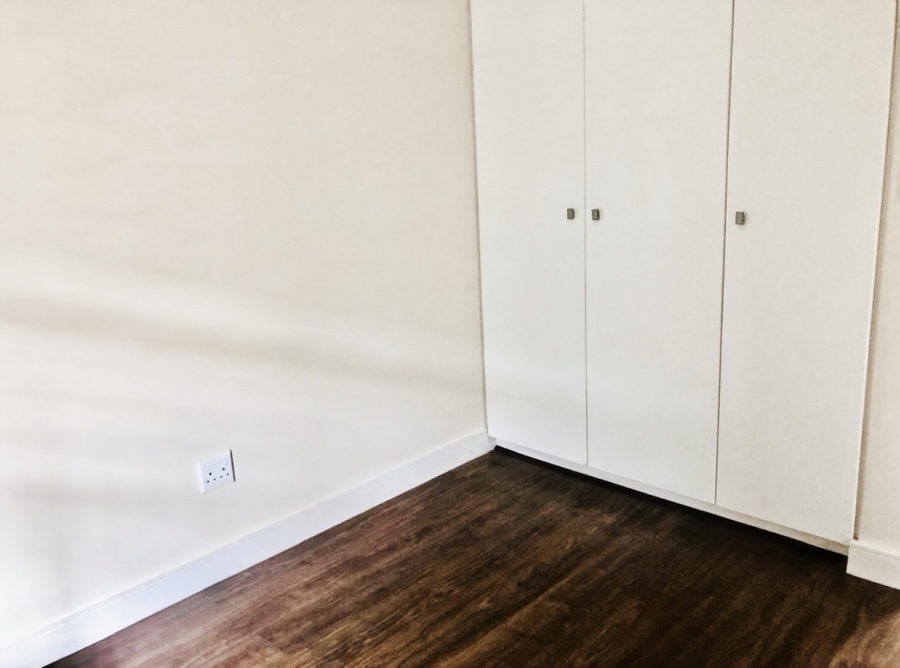 1 Bedroom Property for Sale in Rivonia Gauteng