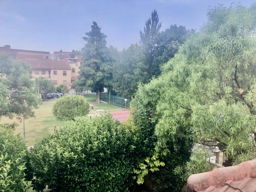 3 Bedroom Property for Sale in Sunninghill Gauteng