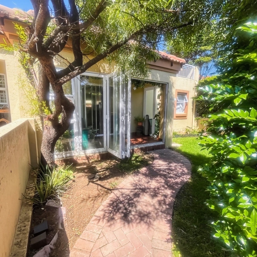 3 Bedroom Property for Sale in Sunninghill Gauteng