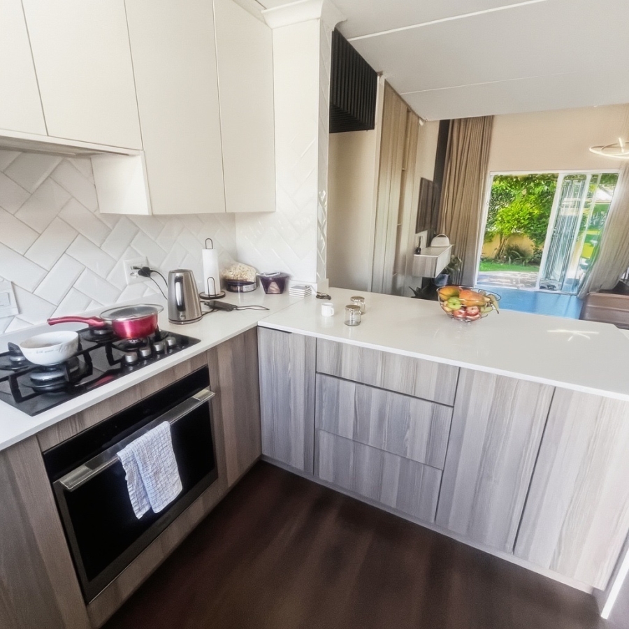 3 Bedroom Property for Sale in Sunninghill Gauteng