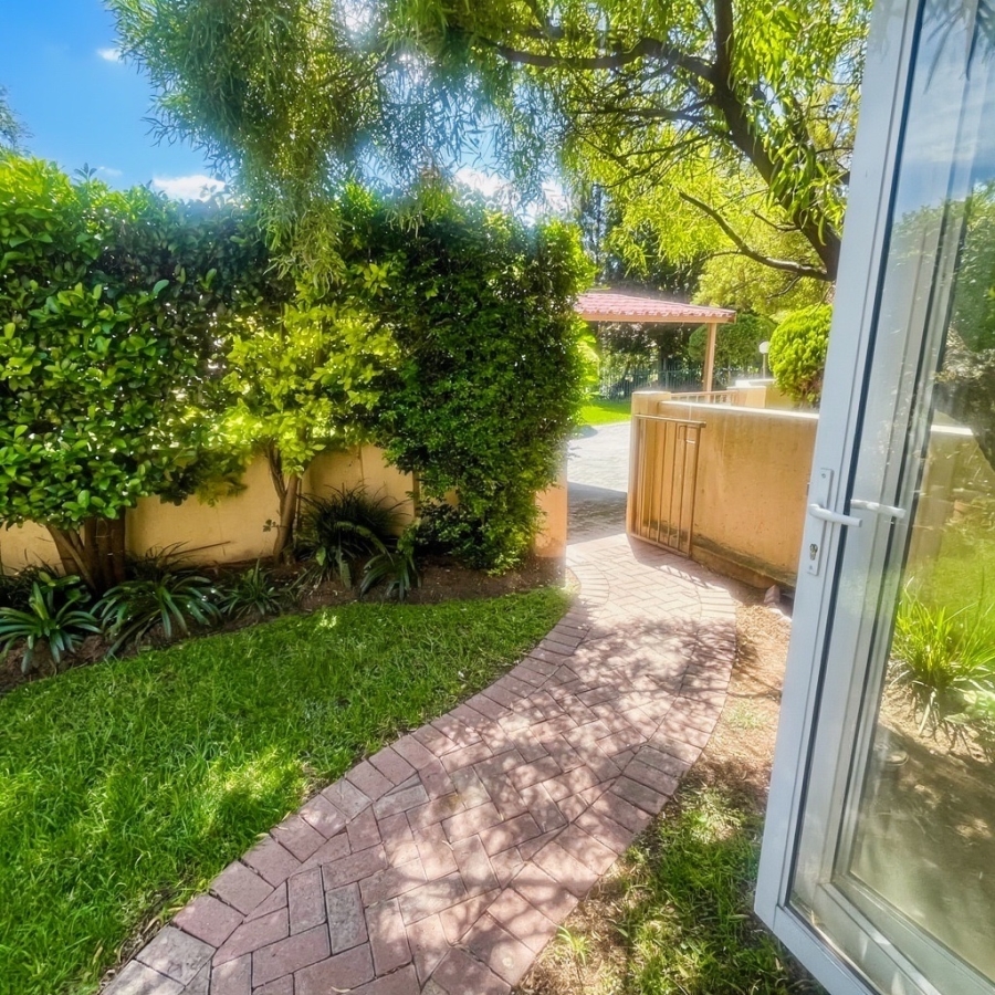 3 Bedroom Property for Sale in Sunninghill Gauteng