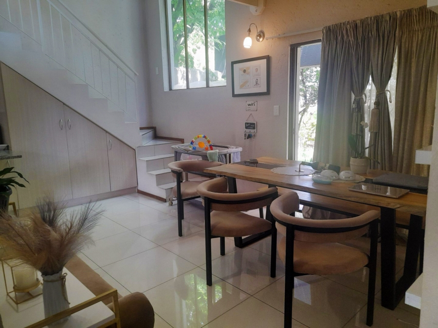 2 Bedroom Property for Sale in Lonehill Gauteng