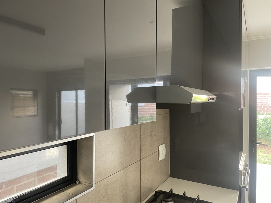 3 Bedroom Property for Sale in Hurlingham Gauteng