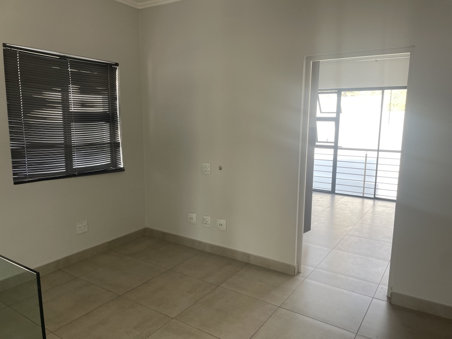 3 Bedroom Property for Sale in Hurlingham Gauteng