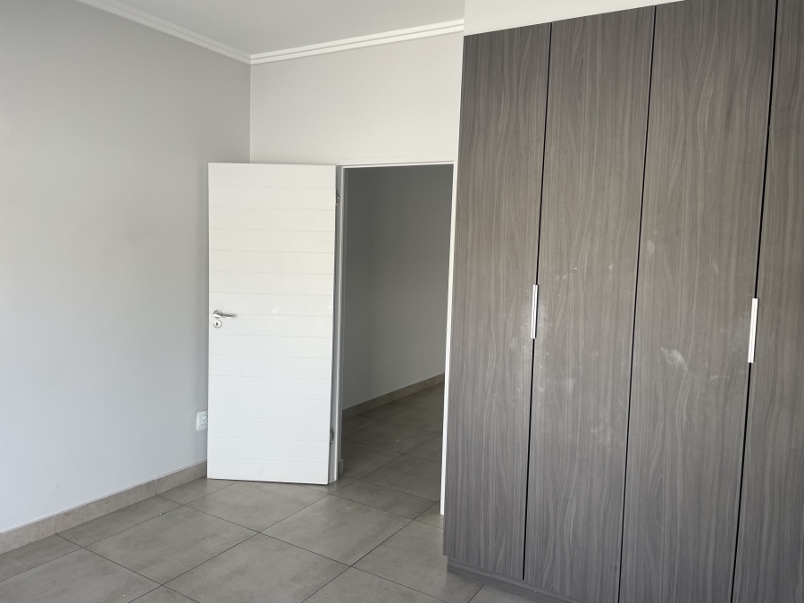 3 Bedroom Property for Sale in Hurlingham Gauteng