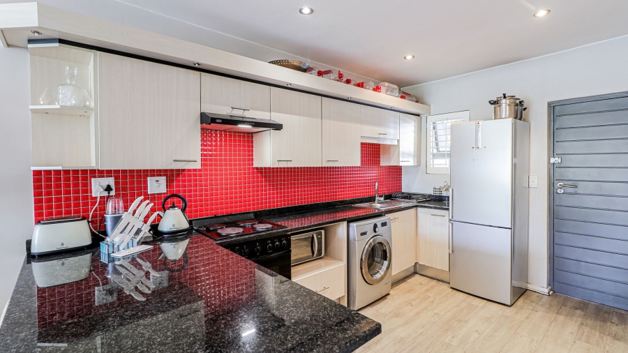 2 Bedroom Property for Sale in Morningside Gauteng