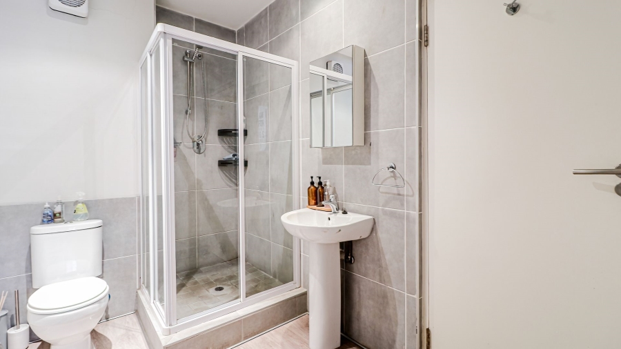 2 Bedroom Property for Sale in Morningside Gauteng