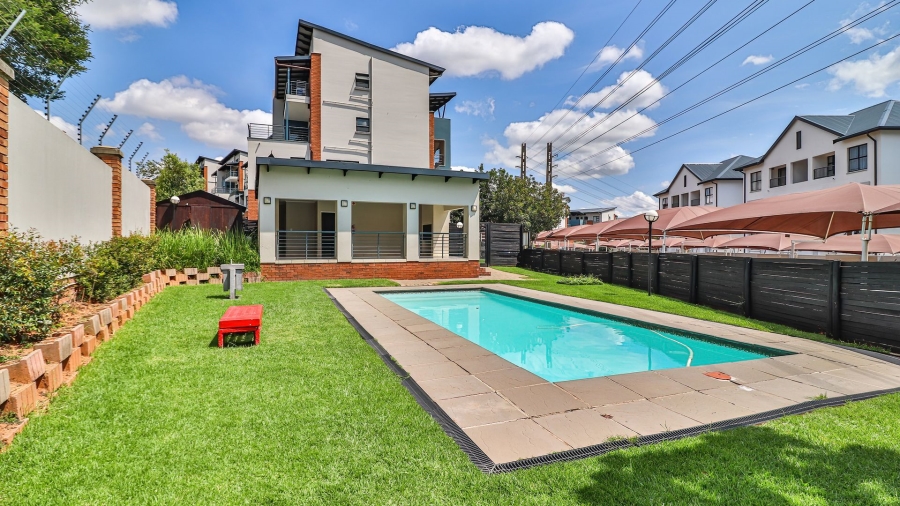 3 Bedroom Property for Sale in Greenstone Park Estate Gauteng